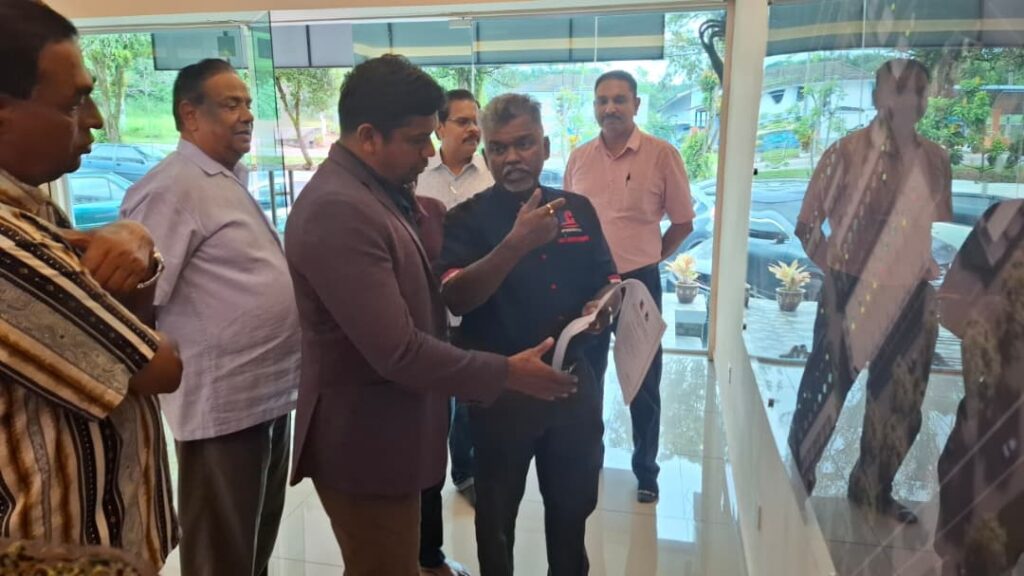 Koperasi Nesa visited thier Labis Housing Project